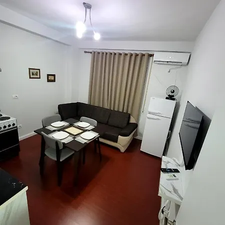 Eni House דירה *
